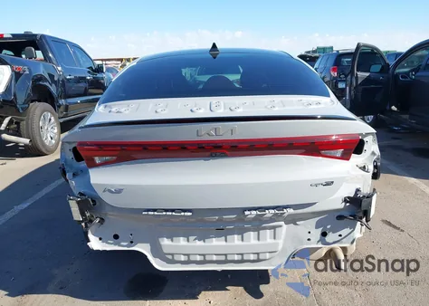 2022 Kia K5 Gt-Line z USA, uszkodzony, nr VIN 5XXG64J20NG131360